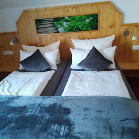 Hotel Wilder Mann Feuchtwangen Esterno foto