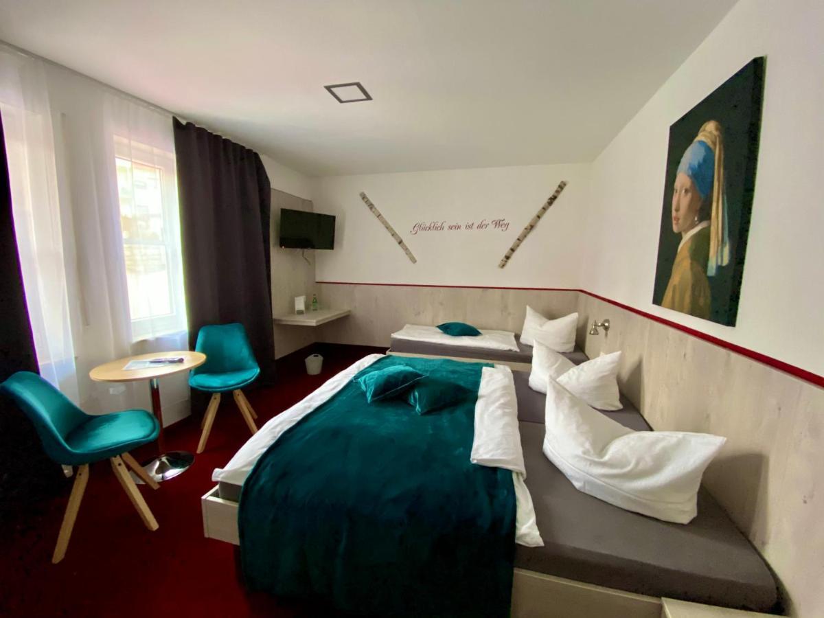 Hotel Wilder Mann Feuchtwangen Esterno foto