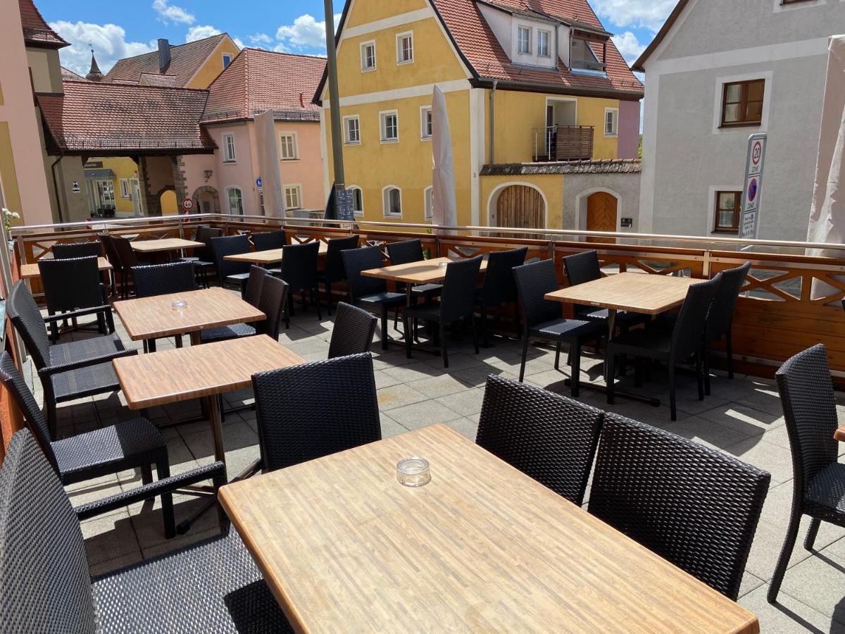Hotel Wilder Mann Feuchtwangen Esterno foto