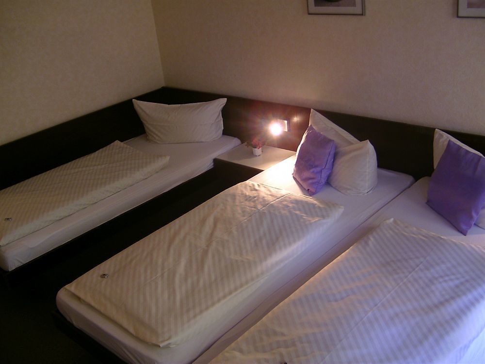 Hotel Wilder Mann Feuchtwangen Esterno foto